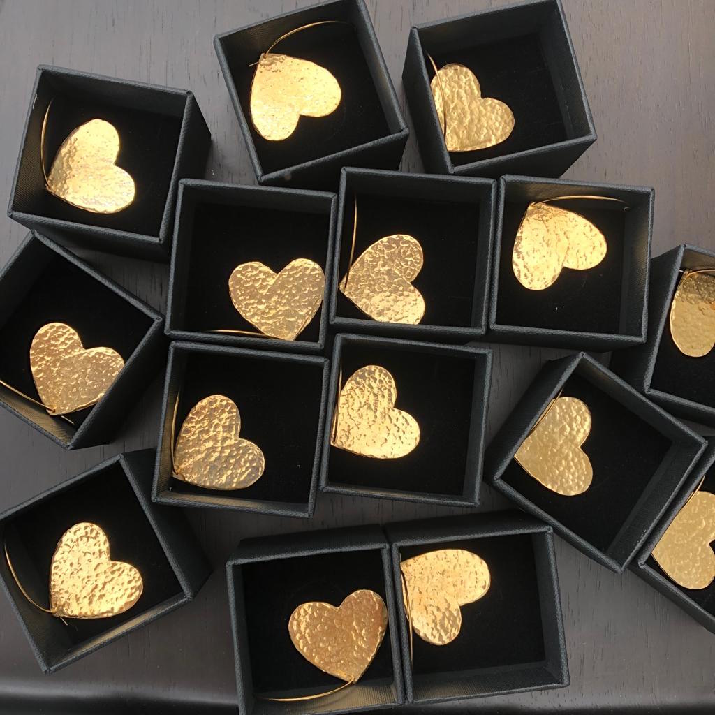 Stud Cœur martelé par coeur