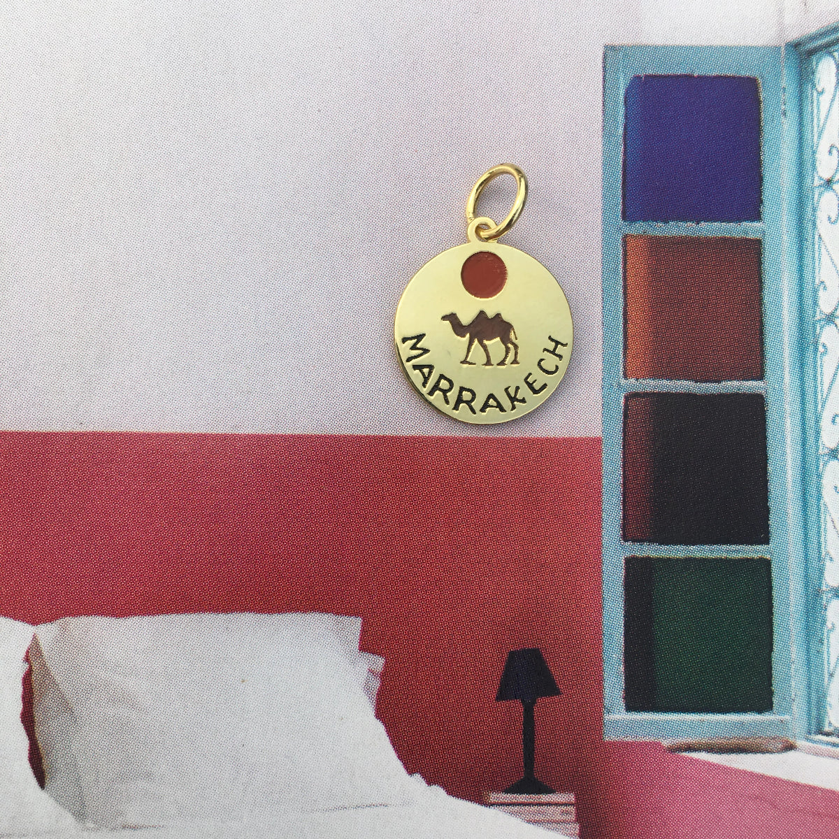 par coeur médaille voyage émaillée marrakech