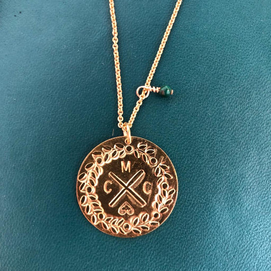 médaille lauriers s collier fermoir en t par coeur vermeil